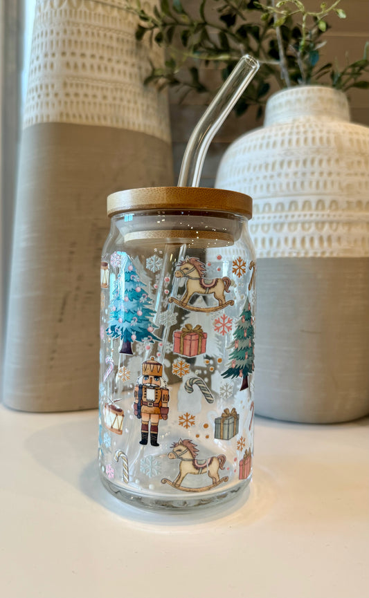 Nutcracker 16oz Libbey Glass with Lid and Straw