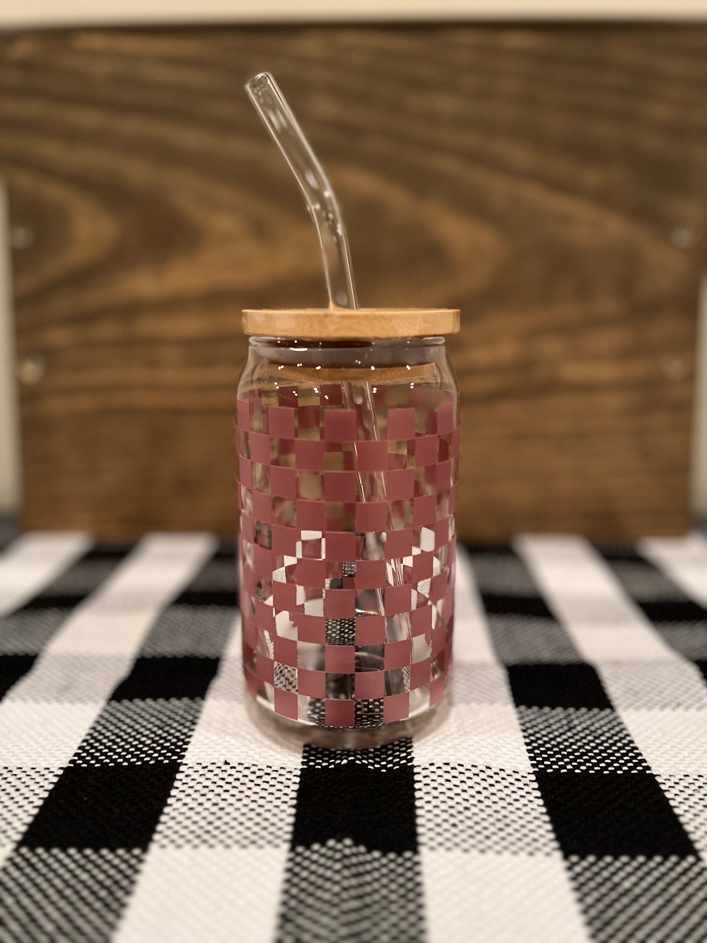Checkered 16oz Libbey Glass with Lid and Straw