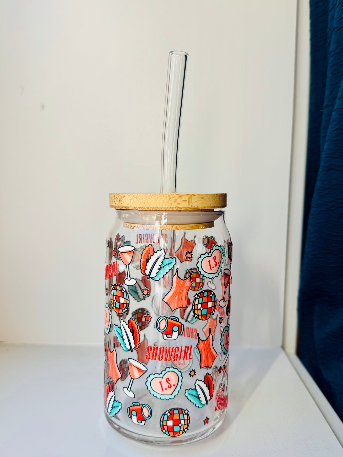 Showgirl!  16oz Libbey Glass with Lid and Straw